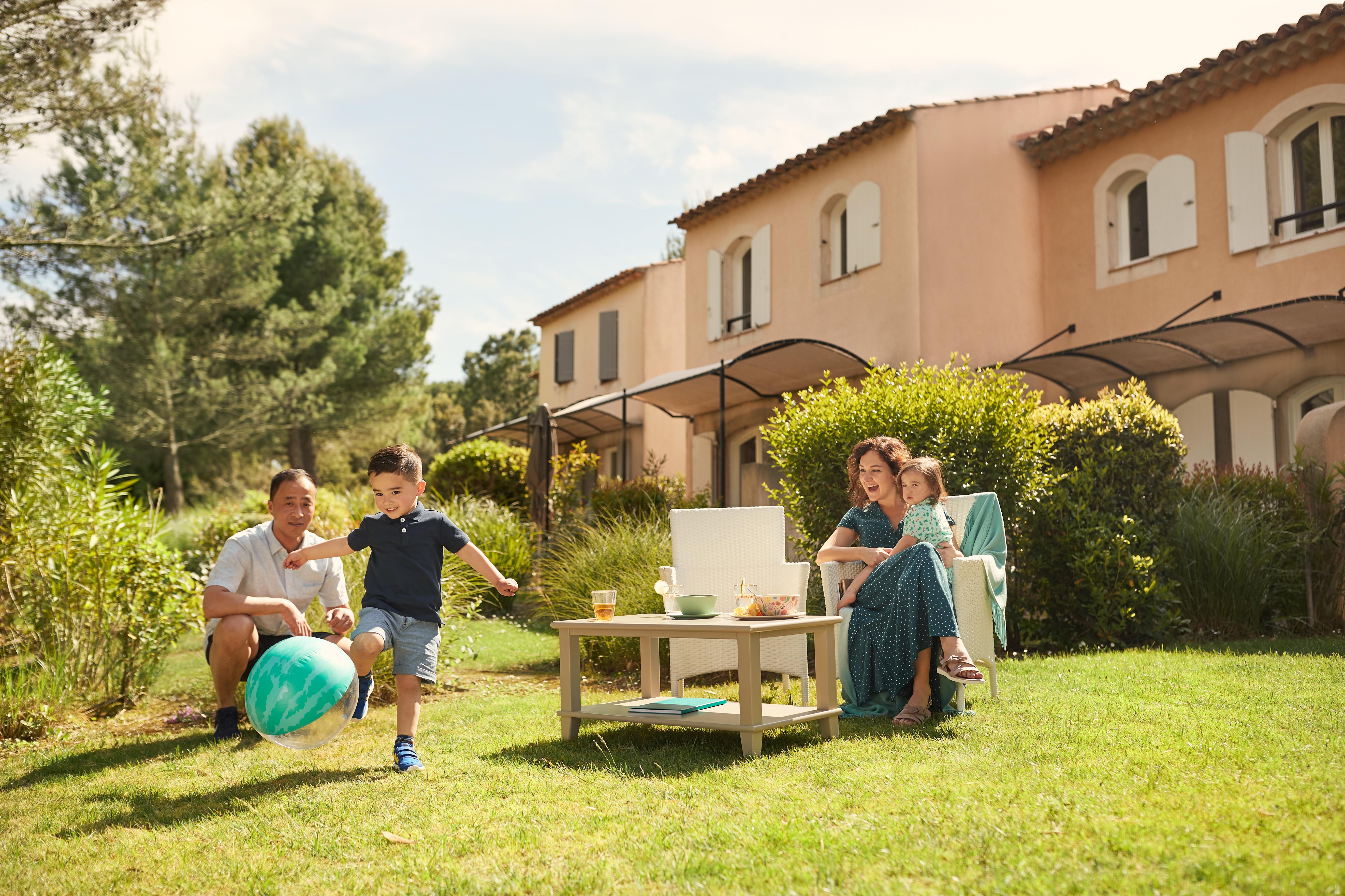 Village Pierre & Vacances Pont Royal En Provence Малмор Екстериор снимка