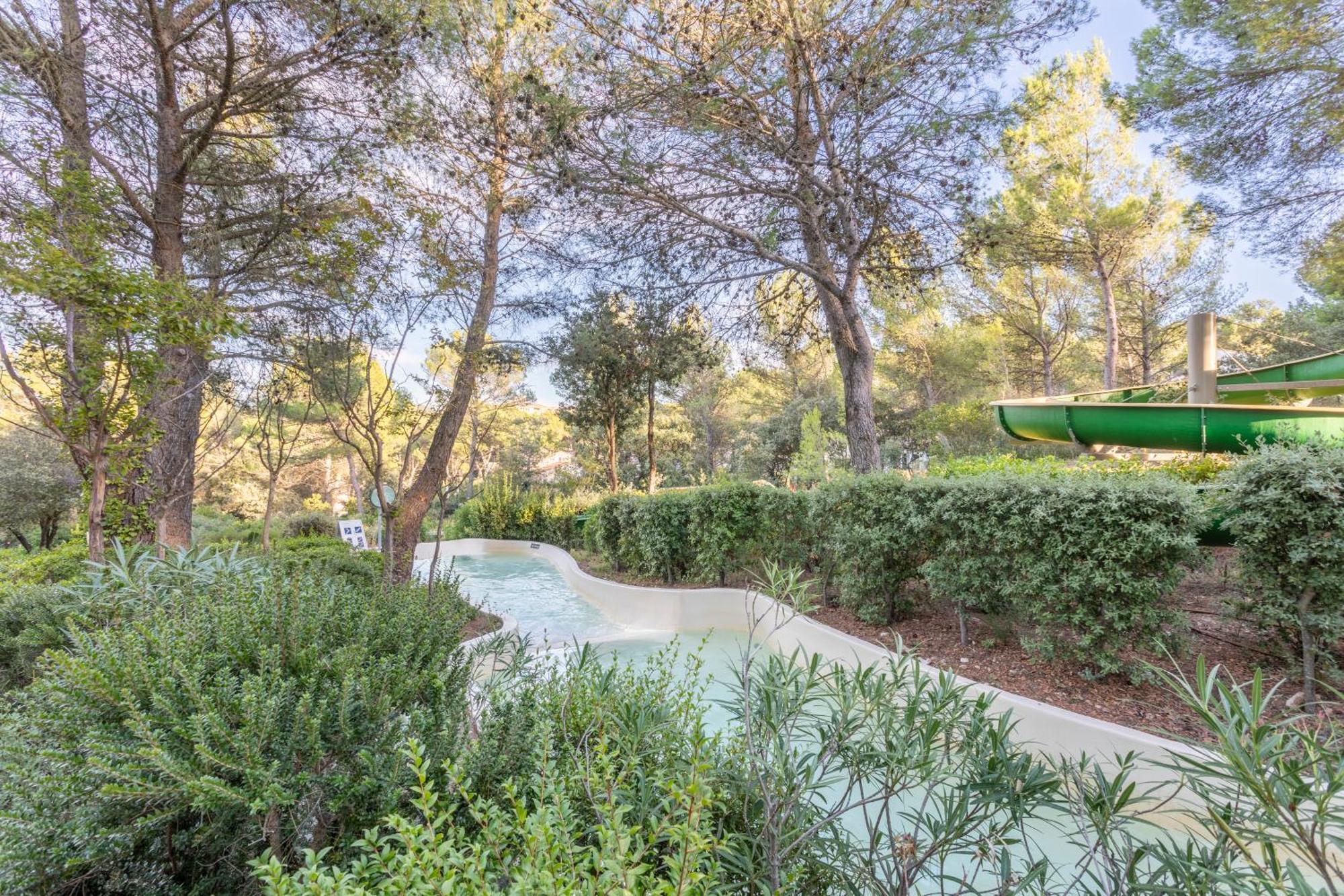 Village Pierre & Vacances Pont Royal En Provence Малмор Екстериор снимка