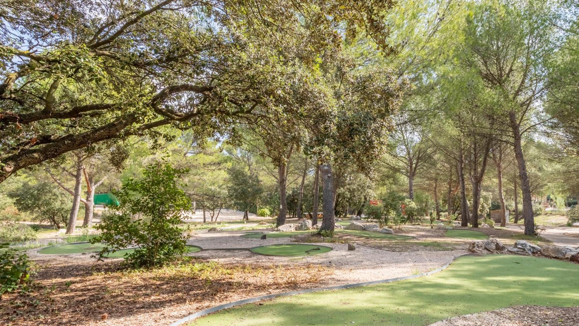 Village Pierre & Vacances Pont Royal En Provence Малмор Екстериор снимка
